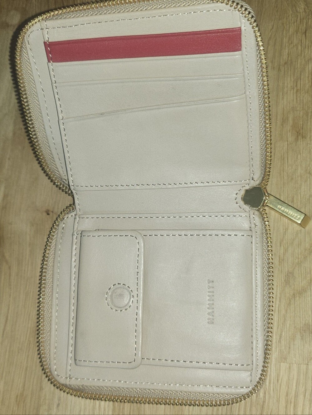 Hammitt Wallet - Picture 4 of 4